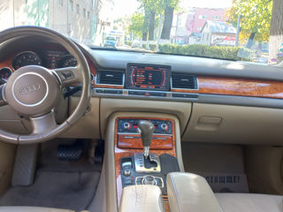 Audi A8 foto 7