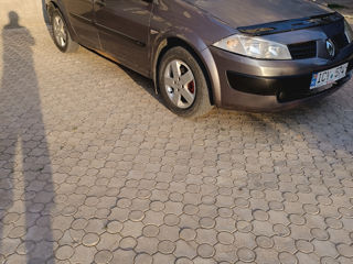 Renault Megane foto 2