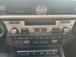 Lexus ES Series foto 9