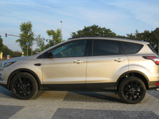 Ford Escape foto 6