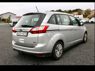 Ford Grand C-MAX foto 8