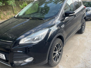 Ford Kuga foto 0