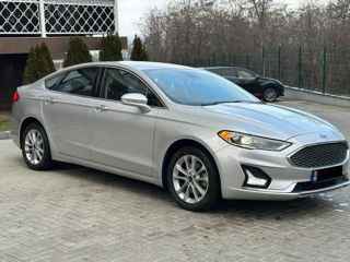 Ford Fusion foto 3