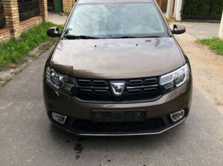 Dacia Logan foto 1
