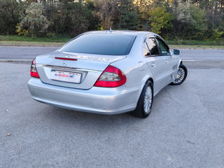 Mercedes E-Class foto 6