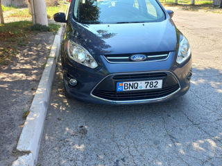 Ford Grand C-MAX foto 2