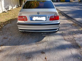 BMW 3 Series foto 1