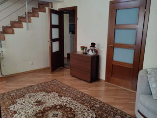 Apartament cu 3 camere, 163 m², Buiucani, Chișinău foto 5