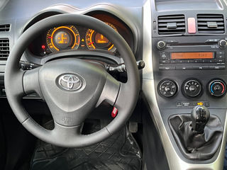 Toyota Auris foto 7
