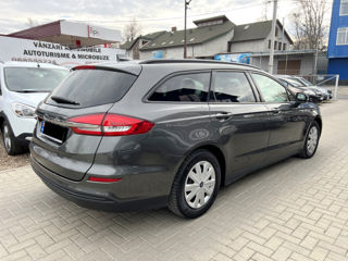 Ford Mondeo foto 3