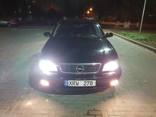 Opel Omega foto 5