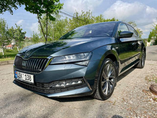 Skoda Superb foto 4