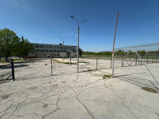 Arenda Clădirii cu teren adiacent pe drumul de centură Bălți! foto 3