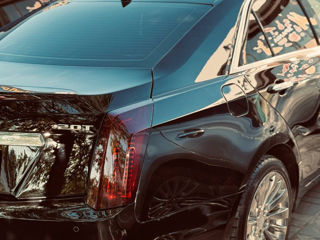 Cadillac CTS foto 2