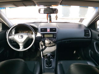 Honda Accord foto 4