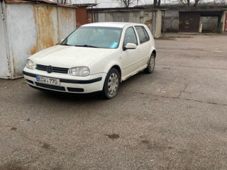 Volkswagen Golf foto 2