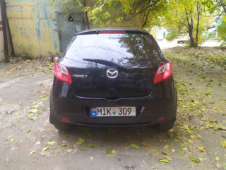 Mazda 2 foto 10