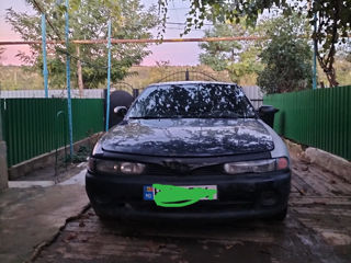 Mitsubishi Galant foto 2