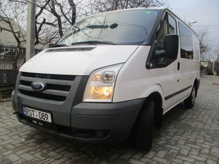 Ford Transit foto 1