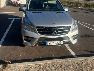 Mercedes M-Class foto 7