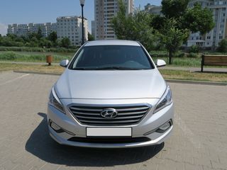 Hyundai Sonata foto 2