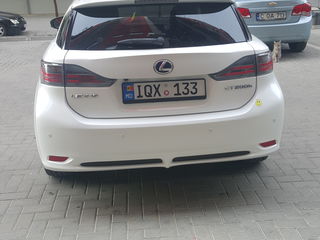 Lexus CT Series foto 2