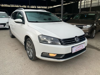 Volkswagen Passat foto 2