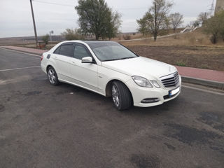 Mercedes E-Class