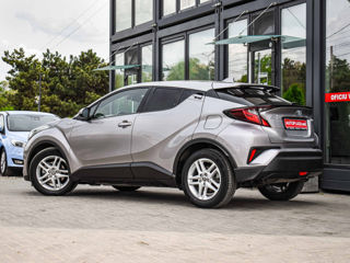 Toyota C-HR foto 5