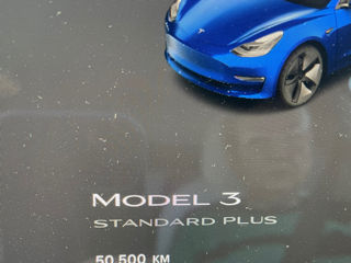 Tesla Model 3 foto 10