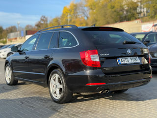 Skoda Superb foto 4