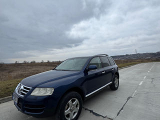 Volkswagen Touareg foto 2