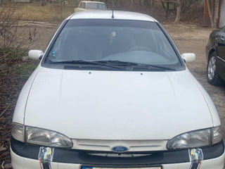 Ford Mondeo foto 3