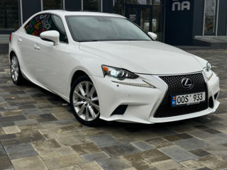 Lexus IS Series