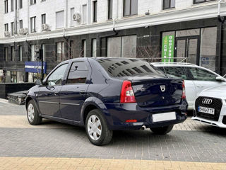 Dacia Logan foto 3