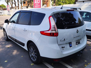 Renault Grand Scenic foto 5