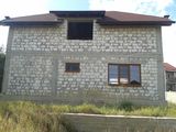 Ciorescu, casa in constructie pe teren de 7.5 ari, calitativ, amplasare linga traseu Balcani foto 7