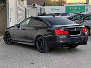 BMW 5 Series foto 3