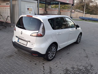 Renault Scenic foto 2