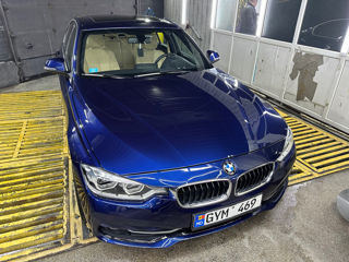 BMW 3 Series foto 3