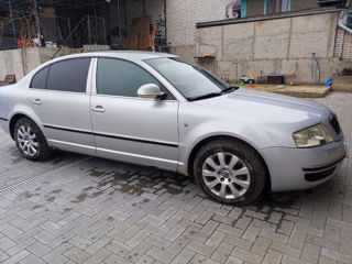 Skoda Superb foto 7