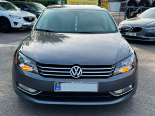 Volkswagen Passat foto 2