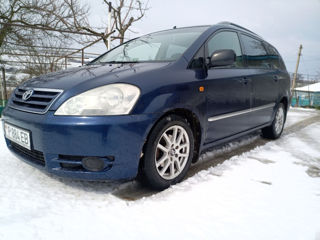 Toyota Avensis Verso