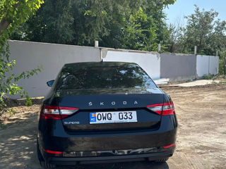 Skoda Superb foto 4