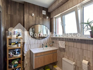 Apartament cu 2 camere, 74 m², Botanica, Chișinău foto 9