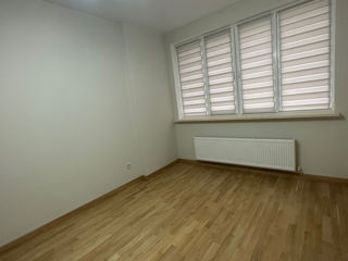 Apartament cu 2 camere, 64 m², Botanica, Chișinău foto 6