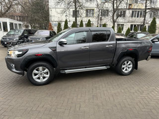 Toyota Hilux foto 3