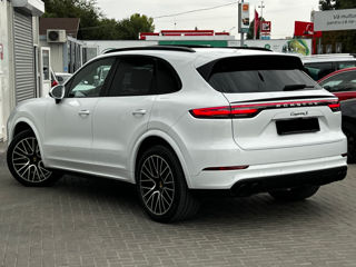 Porsche Cayenne foto 3