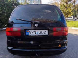 Volkswagen Sharan foto 4