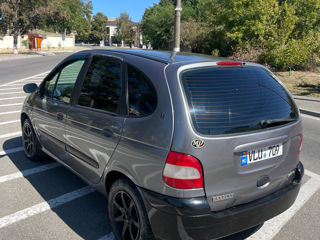 Renault Scenic foto 4